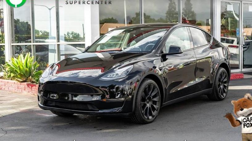 TESLA MODEL Y 2022 7SAYGDEE5NF507403 image